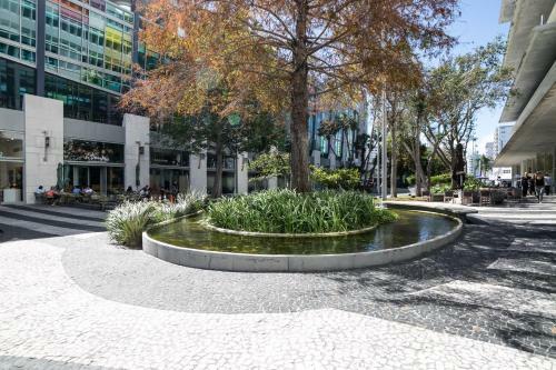 Apartamento 2 Bedroom 2 Bath With Patio On 11th Collins Ave