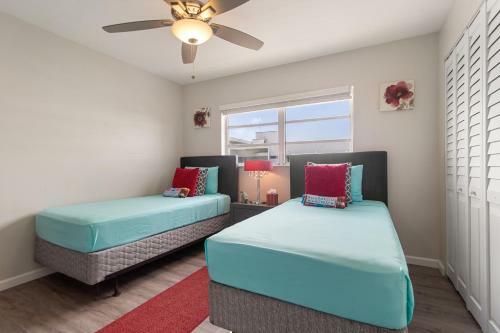 Apartamento 2 Bedroom 2 Bath With Patio On 11th Collins Ave