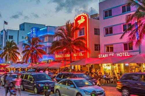 Gorgeous Apartment, South Beach, 1 Block To Ocean