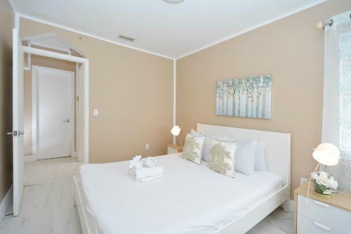 Ocean Drive Beach Apartments