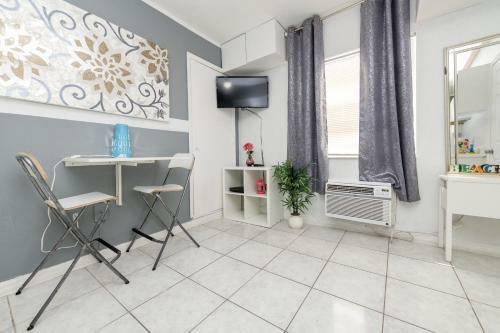 Ocean Drive Beach Apartments