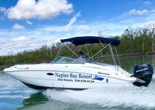 Apartamento Vacation Rental Suites In Pristine Naples Florida
