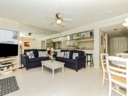 Apartamento C103 Condo