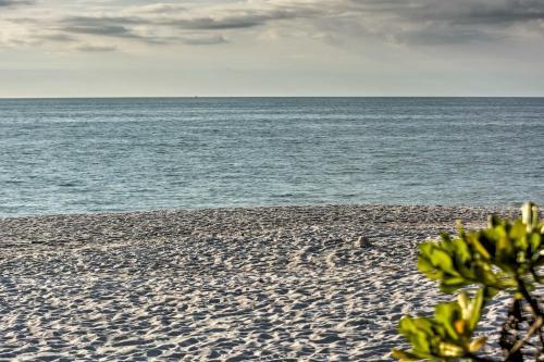 Naples Villa With Lanai And Pond View - 5 Mi To Beach!