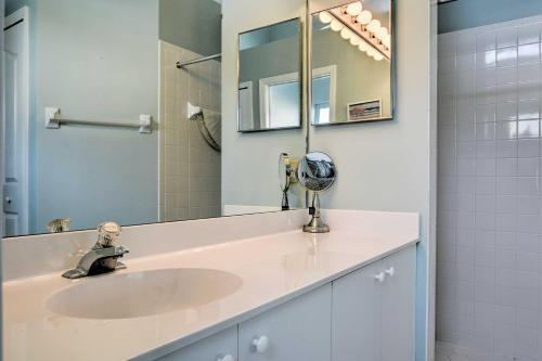Naples Villa With Lanai And Pond View - 5 Mi To Beach!