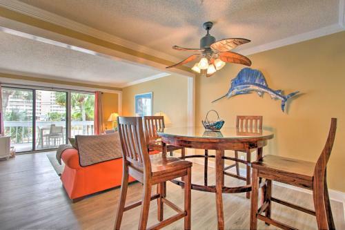 Snowbirds Navarre Oasis With Pool 1 Block To Beach