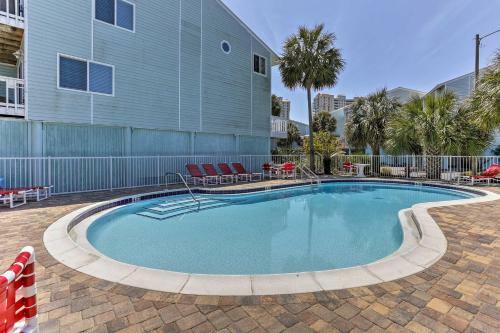 Snowbirds Navarre Oasis With Pool 1 Block To Beach
