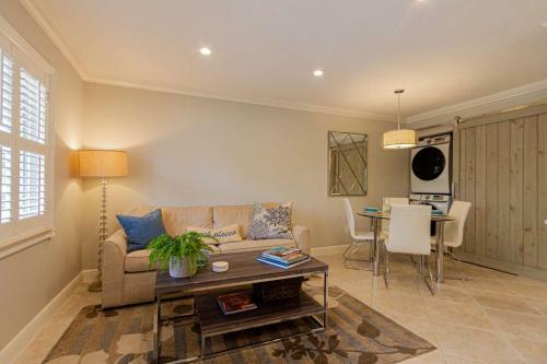 Castleton Gardens- 2nd Floor
