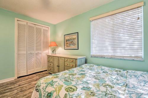 Cozy New Smyrna Beach Apartment - Steps From Beach