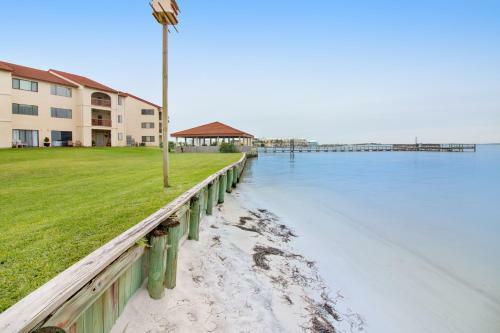 Sunset Harbour Palms 1