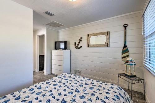 Renovated Home - Steps To New Smyrna Beach!