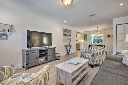 Renovated Home - Steps To New Smyrna Beach!