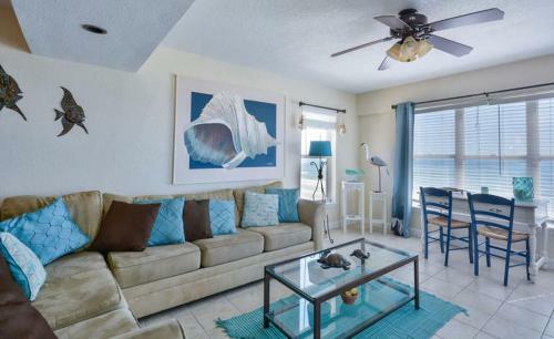 Palm House By Ocean Properties