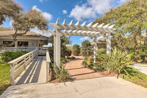 Apartamento Coastal New Smyrna Beach Condo With Pool Access