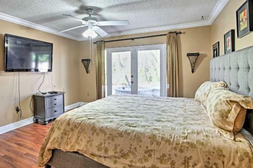 Spacious North Miami Beach House With Pool And Gazebo!