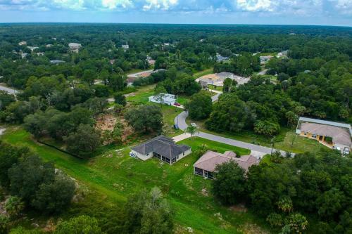 North Port House With Sunroom, Prime Location!