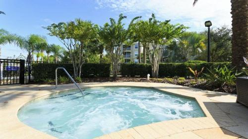 6br Windsor Hills Villa