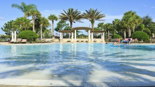 6br Windsor Hills Villa