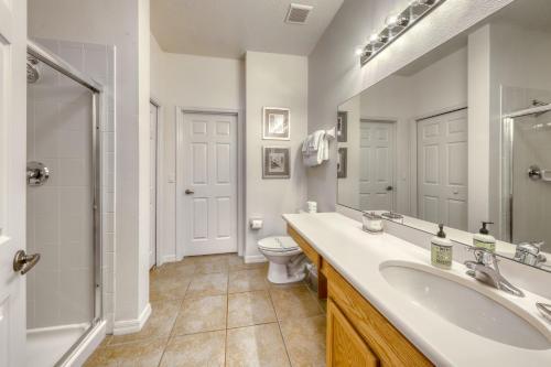 Oakwater Resort 7504