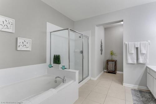 Apartamento Spring Lakeview Condo