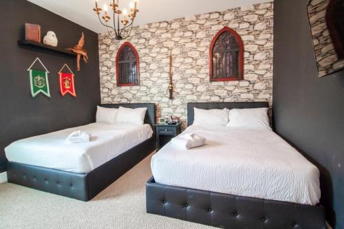 Encore Resort 8 Bedroom Vacation Home With Pool (2104)