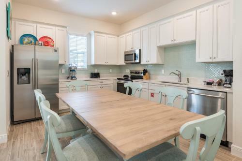Margaritaville Cottages Orlando By Rentyl