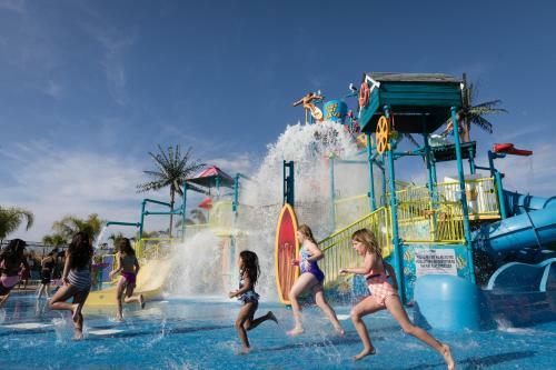 Villa Encore Resort 4136 5 Bedroom Water Park
