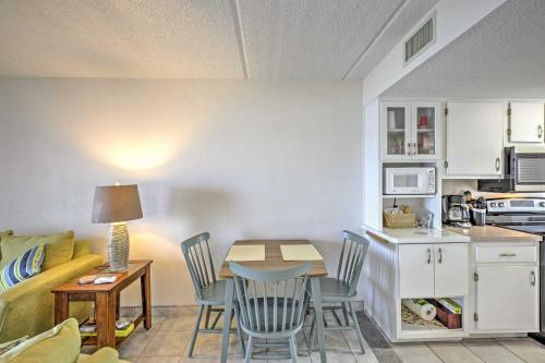 Apartamento Oceanfront Ormond Beach Condo With Balcony And Pool!