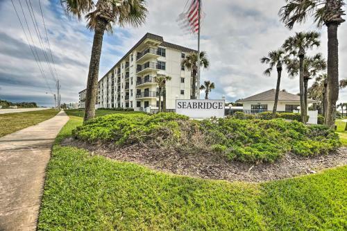 Apartamento Coastal Condo With Patio Swim, Golf And Explore!