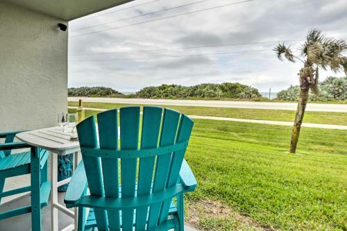Apartamento Coastal Condo With Patio Swim, Golf And Explore!