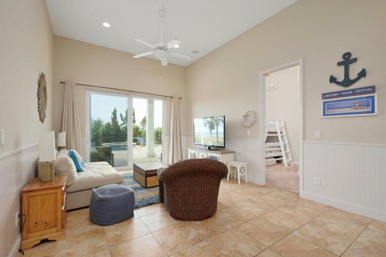 Sea Gem, 8 Bedrooms, Sleeps 16, Cinnamon Beach , Private Pool, Elevator