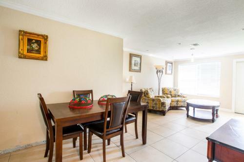 Palm Beach Gardens Lovely Guest House