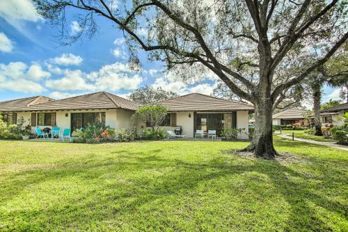 Charming Palm Beach Gardens Home In Pga National!