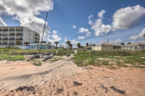 Home With Ocean View And Kayaks, 50-yards To Ormond Beach
