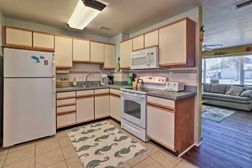 Vibrant Ormond Beach House - Walk To Ocean