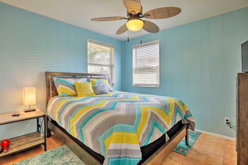 Ormond Beach Bungalow With Patio And Sun Room!