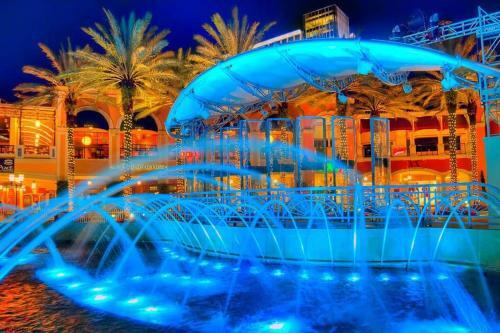 Private Heated Pool Villa - Near Beaches - Rapids Waterpark