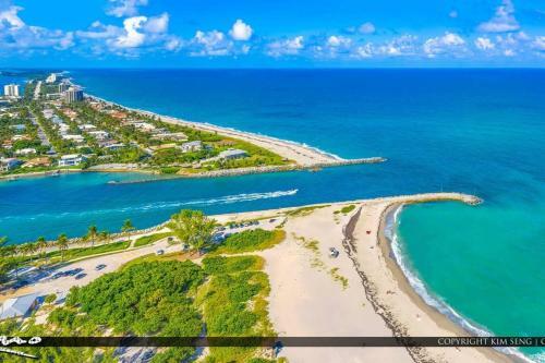 Private Heated Pool Villa - Near Beaches - Rapids Waterpark