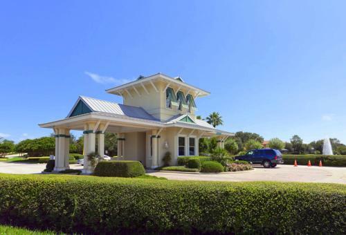 Dancing Dolphin, 6 Bedrooms, Sleeps 14, Cinnamon Beach, Private Pool