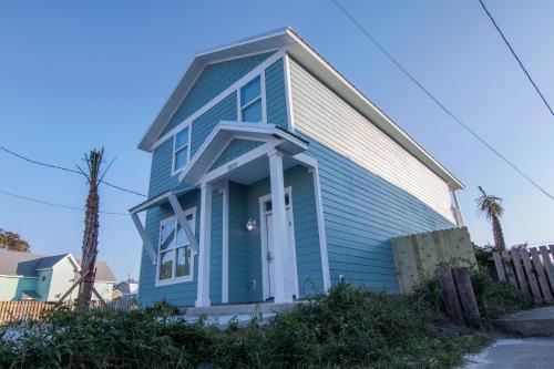 3919 Ocean View Drive Home