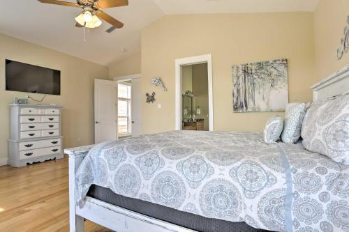Panama City Beach Home With Private Dock And New Pool!