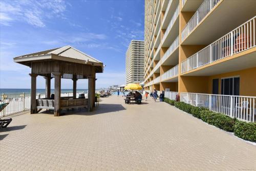 Treasure Island 0404