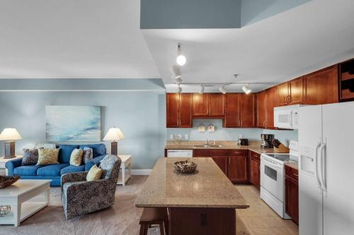 Laketown Wharf 116 (1/2)
