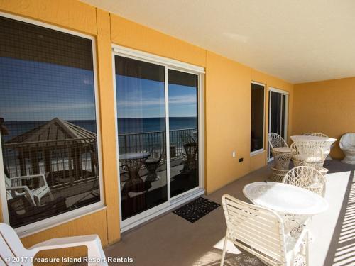 Treasure Island 0205