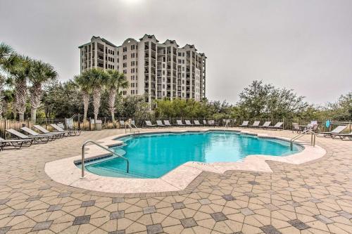 Apartamento Ornate Resort Condo With Pool Access, Water View