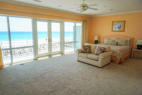 Villa 435 Fort Pickens Rd