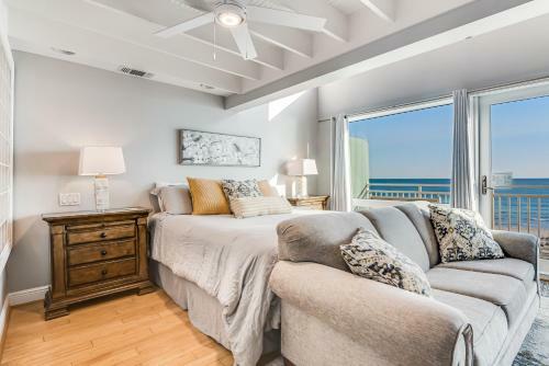 Big O Beach - White Sands Townhomes