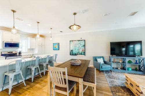 Sean's Beach House - Lost Key Beach & Golf Resort