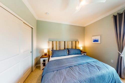 Sean's Beach House - Lost Key Beach & Golf Resort