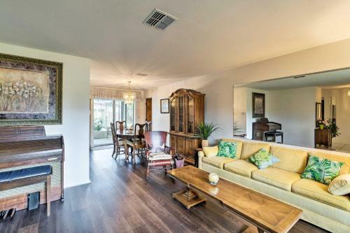 Port Charlotte Home With Screened Pool And Patio!